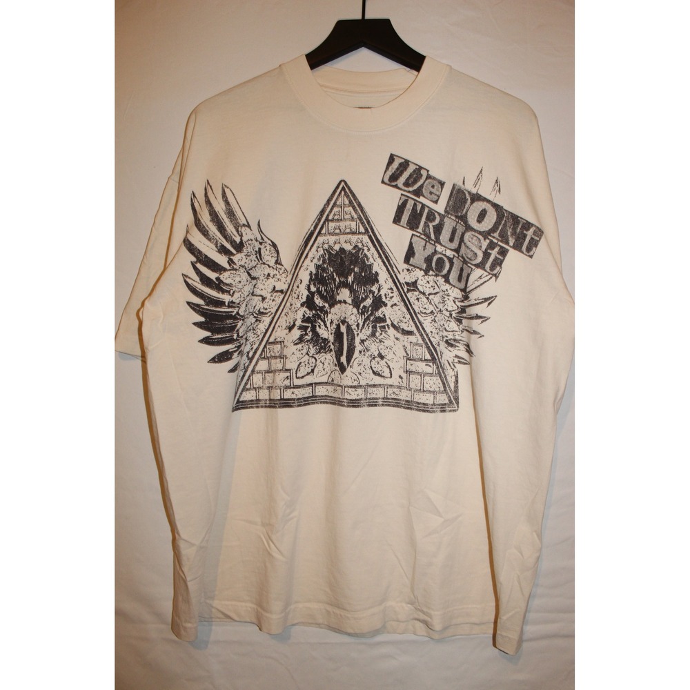 Metro Boomin T-Shirt We Dont Trust You Pyramid Eye Wings Mens XL Cream White